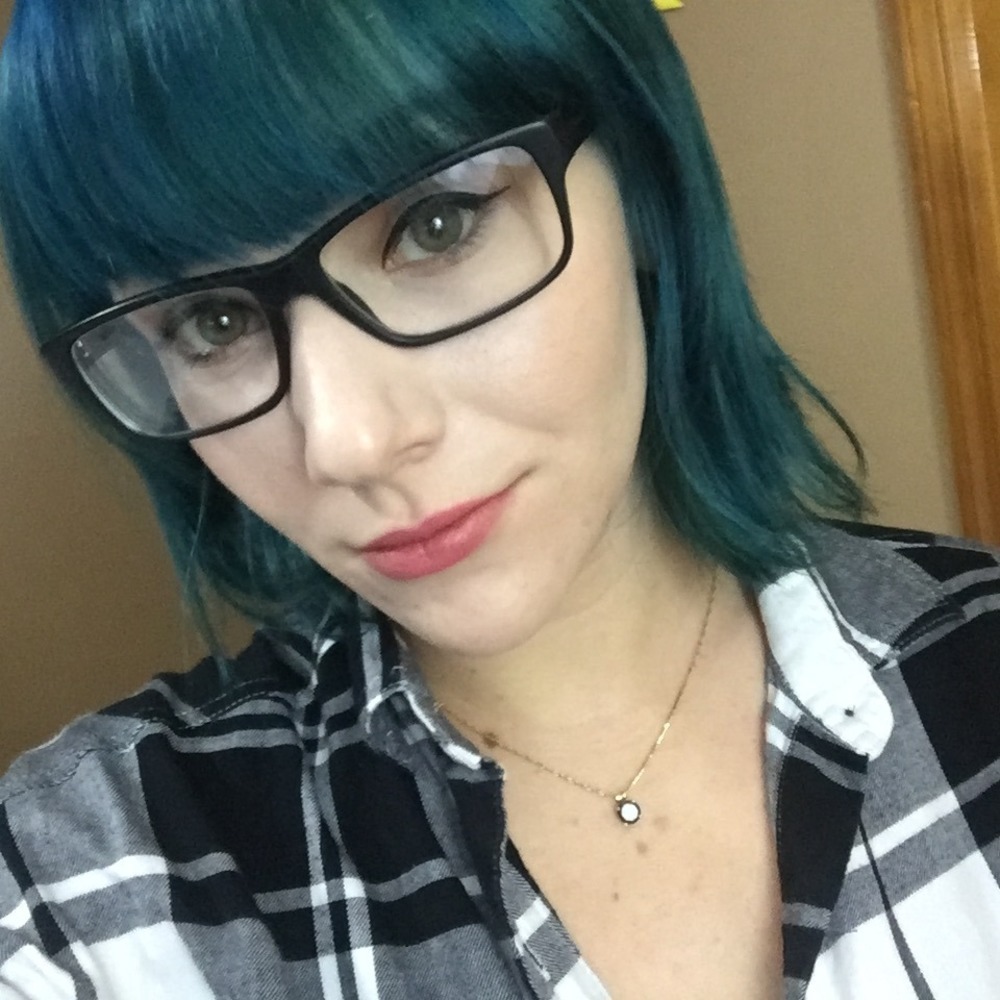 Meet your Posher, Alyssa